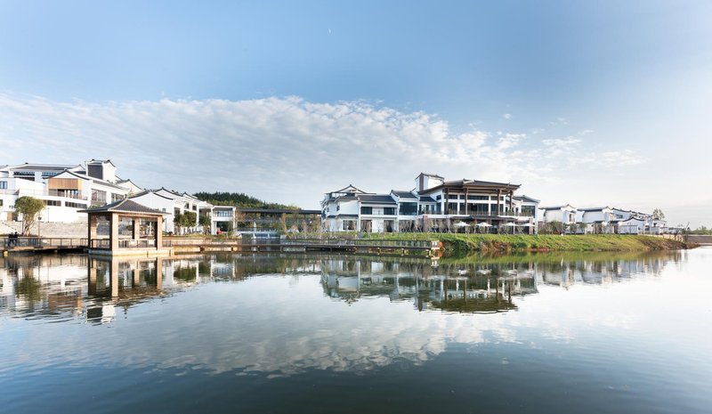 Xiang Jiangnan Hot Spring Resort Over view