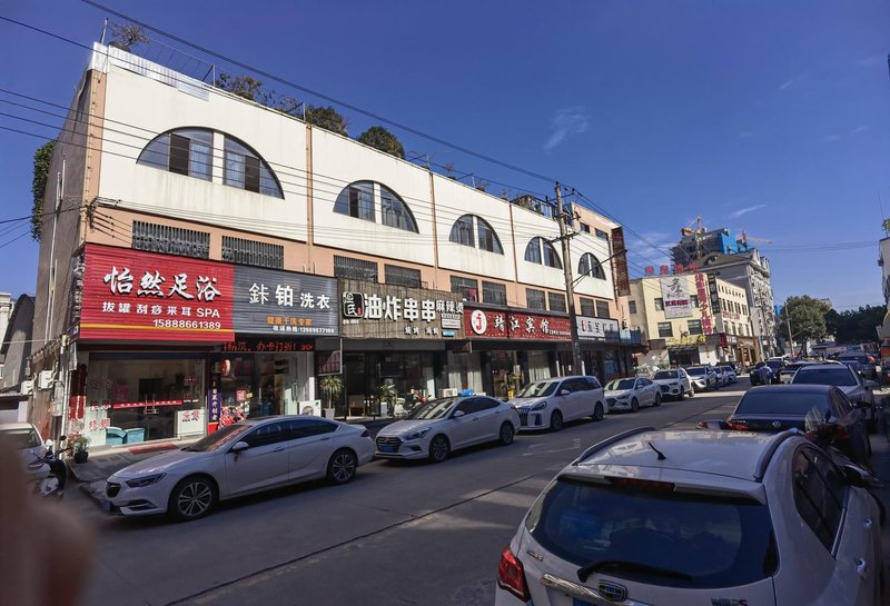 JINGJIANG HOTEL Over view