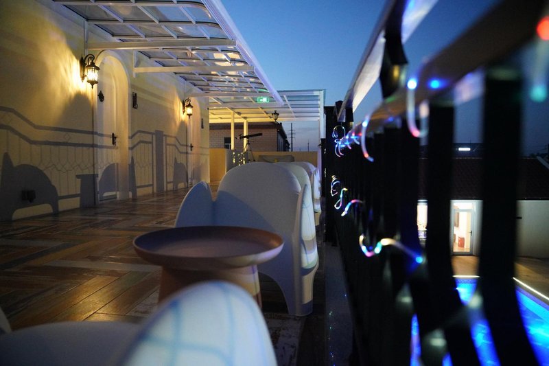 Town Side HouseOver view