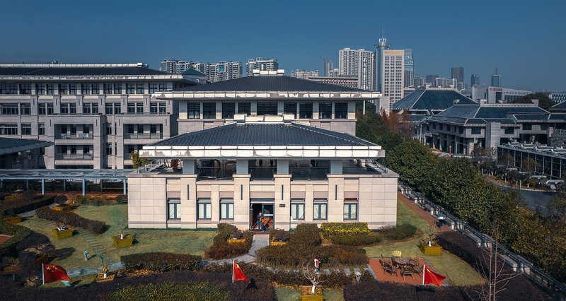 Guochuang Chuyuan East Lake Hotel Over view