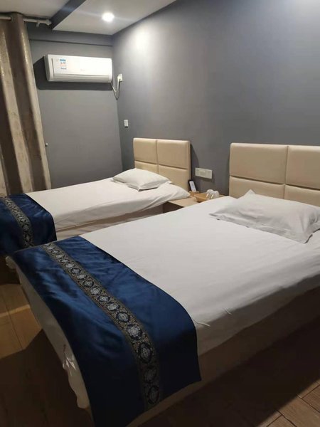 Dengning Hotel Guest Room