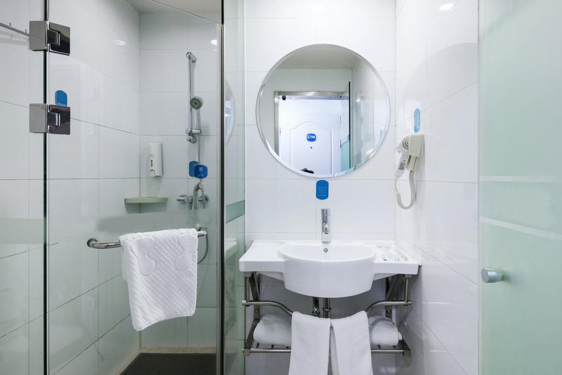 Hanting Hotel Guest Room