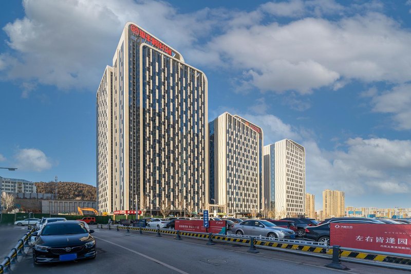 Jianfeng Hotel (Jinan Shuntai Plaza store) Over view