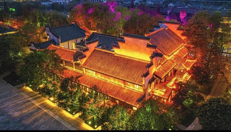 Sky City Hotel （Taierzhuang Ancient City Scenic Area Branch） over view