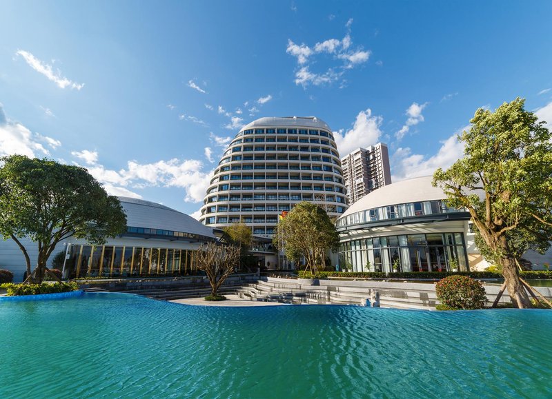 Golden Flower Jade Lake Plaza Hotel over view