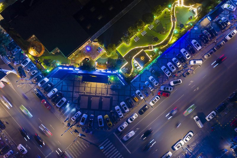 Chengdu Boya Mingren Hotel (Fengxihe Subway Station, Wenjiang University Town) Over view