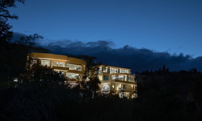 Water flows in moon Hotel Over view