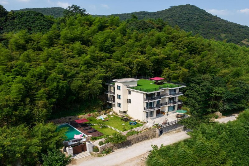 Manyin Mountain Residence Over view