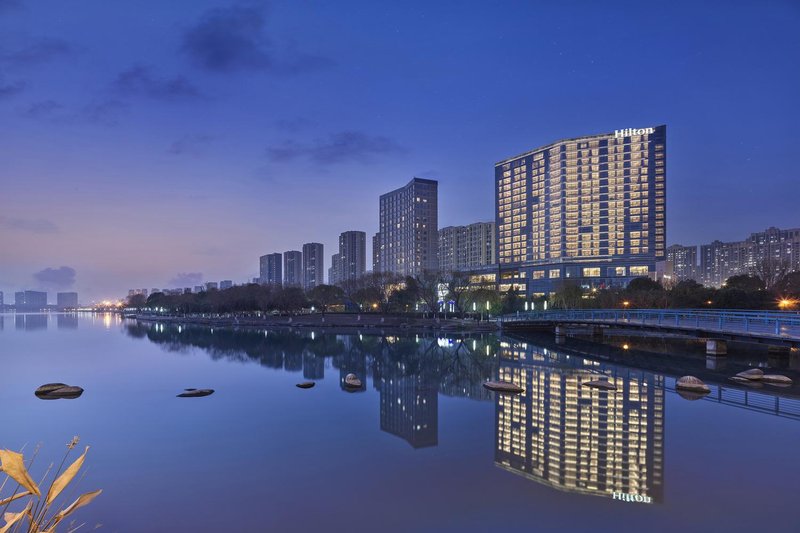 Hilton Suzhou Yinshan Lake over view