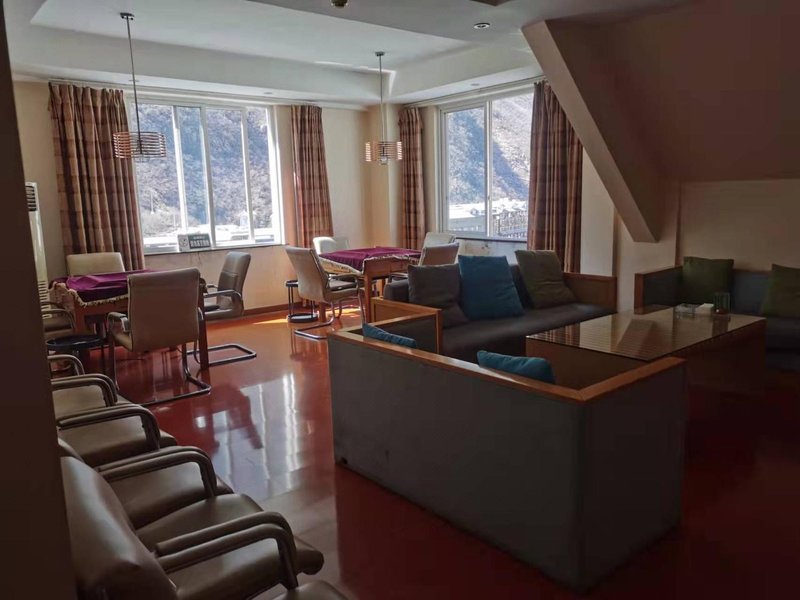 Huangqiao Hotel休闲