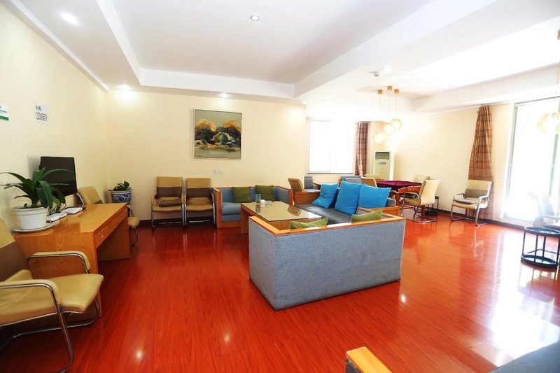 Huangqiao Hotel休闲