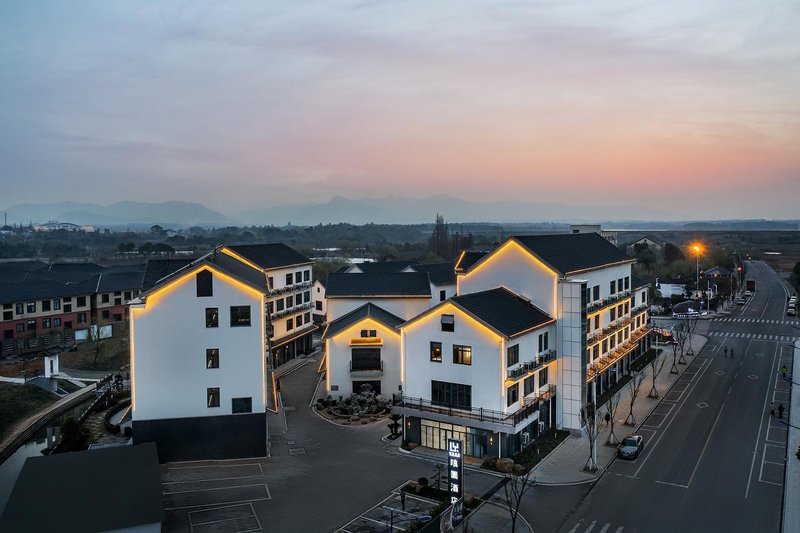 Anji Langyuan Hotel Over view