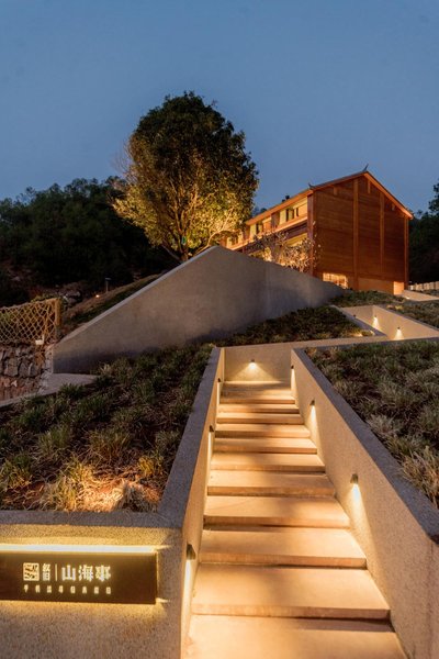 泸沽湖叙旧•山海事酒店外景图