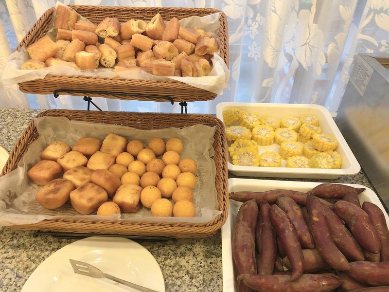 Home Inn Haikou Binmao Road Restaurant