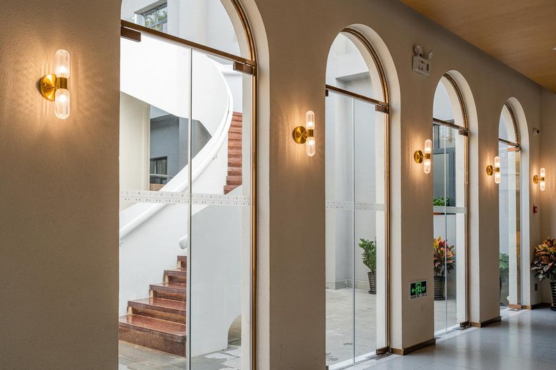 Beijing Qianmen Jingtai HotelOver view