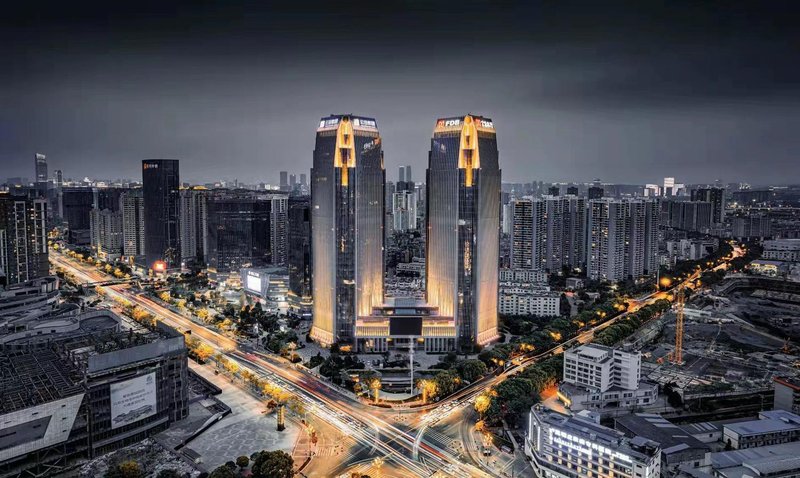 Lavande Hotel (Kunming Renmin West Road) Over view