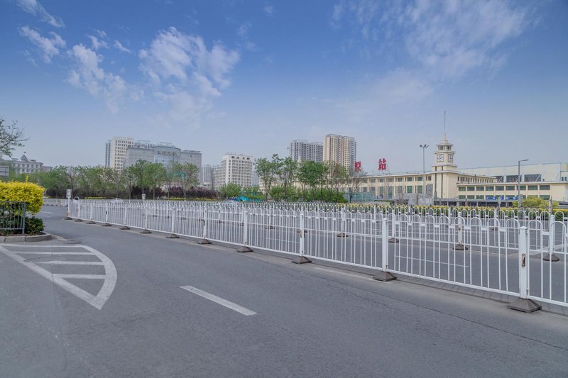 strawberry  shengdai Over view