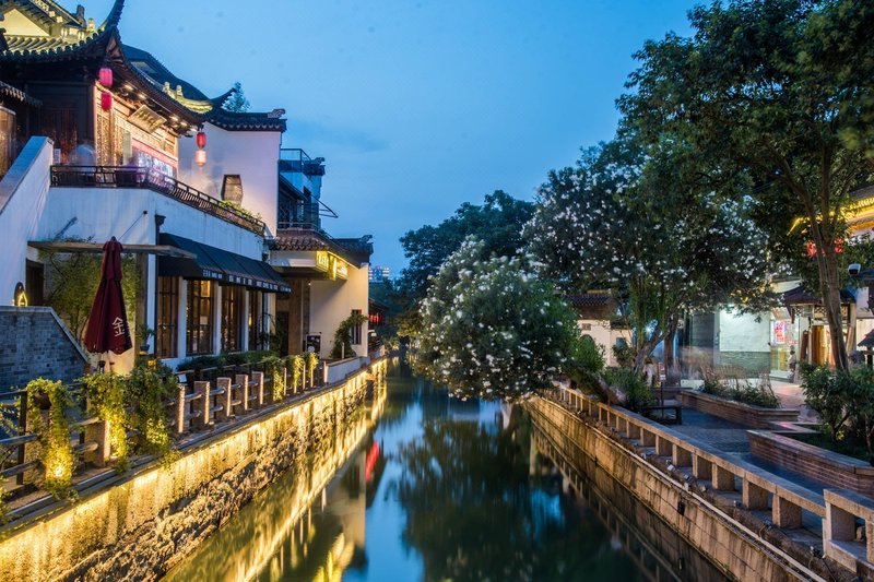 酒店外观