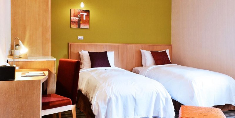 In Young Hotel 客房