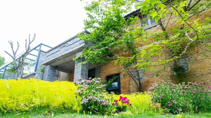 Pujiang Shili Songjian Ecological Manor Over view