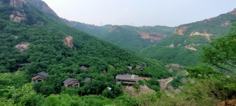 Xiangshuitang Hostel Over view