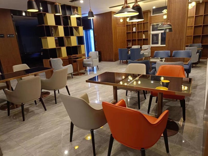 Yishang Hotel (Tianjin Binhai New District Dagang Wanda Plaza Branch) Restaurant