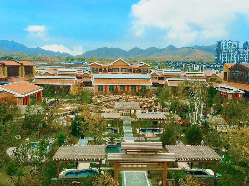 Baihualin Hot Spring Valley Hotel Over view