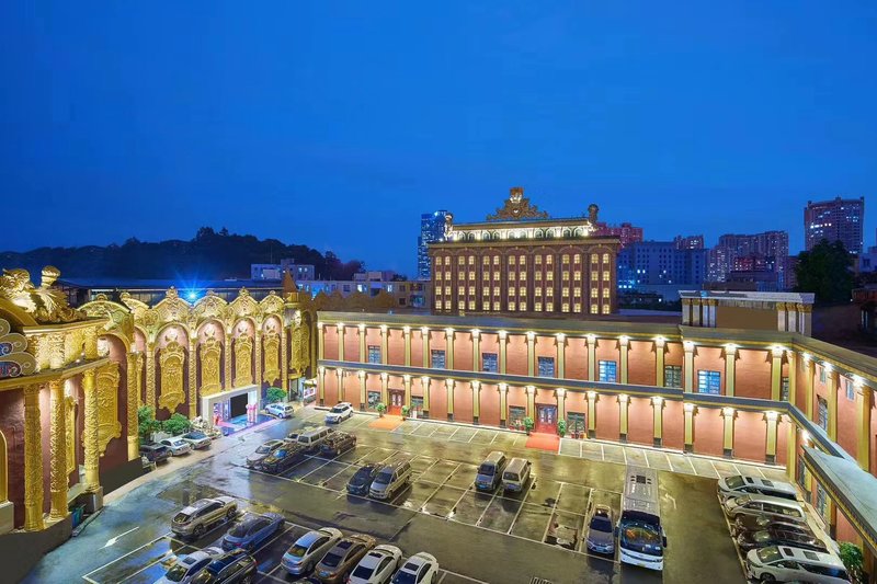 Nanyang Changsheng HotelOver view