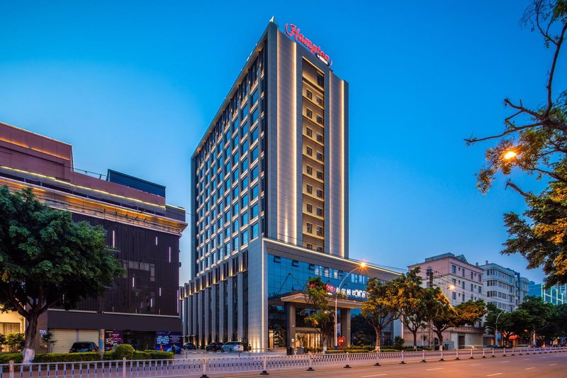 Hilton Huanpeng Yuxi Hotel Over view
