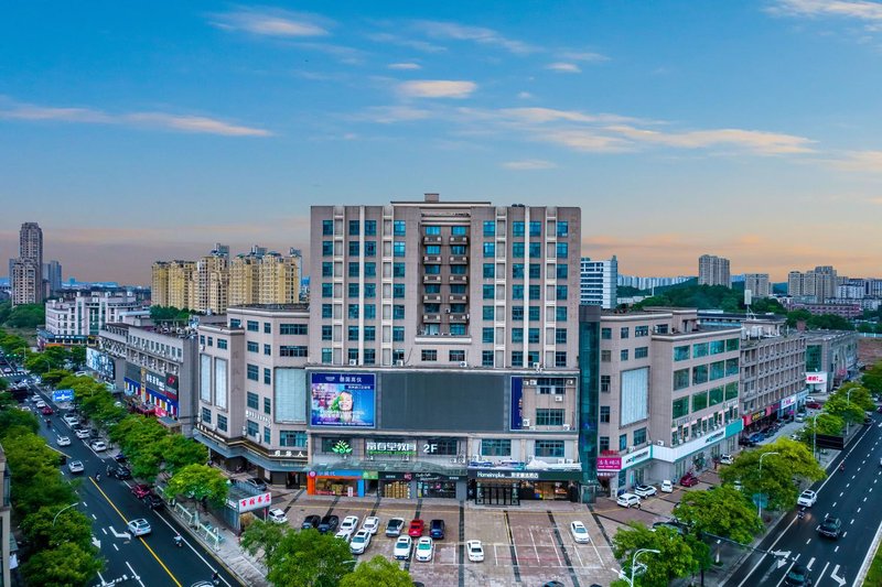 Tonglu Wenqi International Hotel Over view