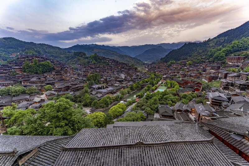 Jiuqi Xijiang Muyue Shanju Guanjing Hotel Over view