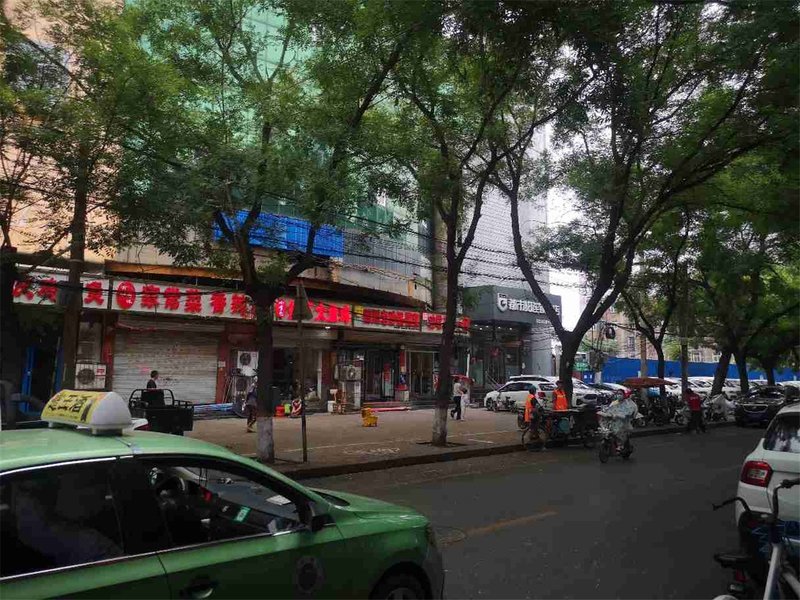 City 118 Handan Railway Station Hanshan Street shop 酒店外观