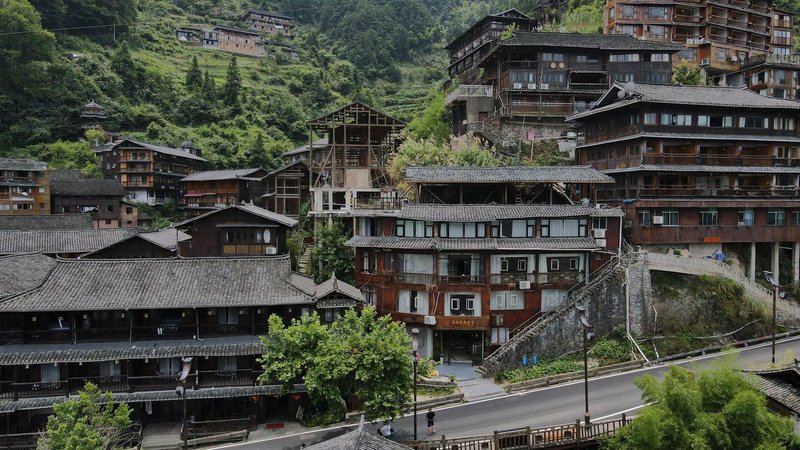 Nanshanshe Panorama Hotel (Xijiang Qianhu Miao Village Observation Deck Branch) Over view