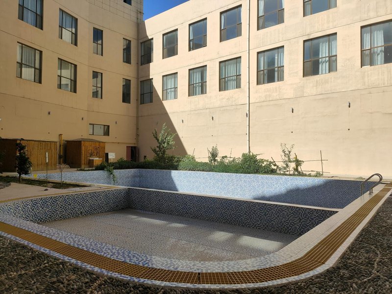 Zhongwei Yunlai Designer Hotel (Shapotou Scenic Area Visitor Center)休闲