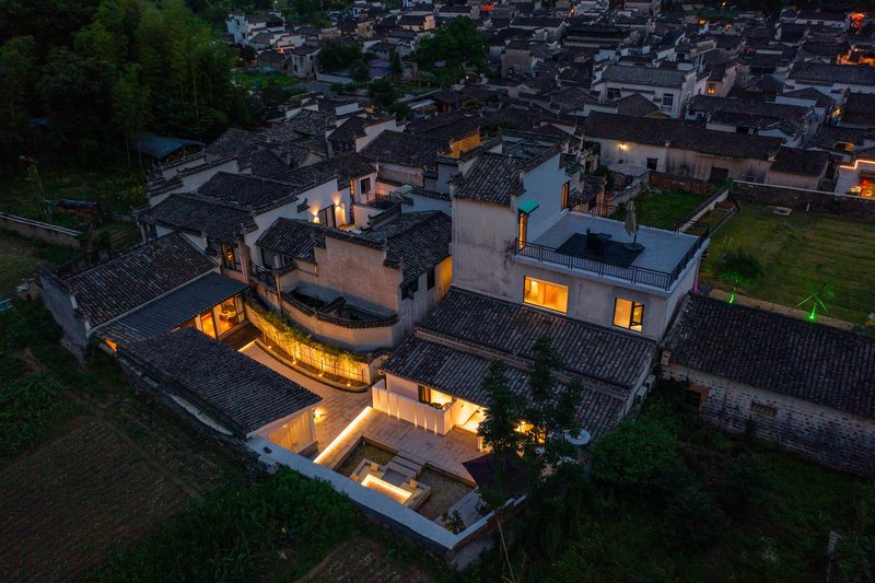 Hongcun Three Monastery Over view