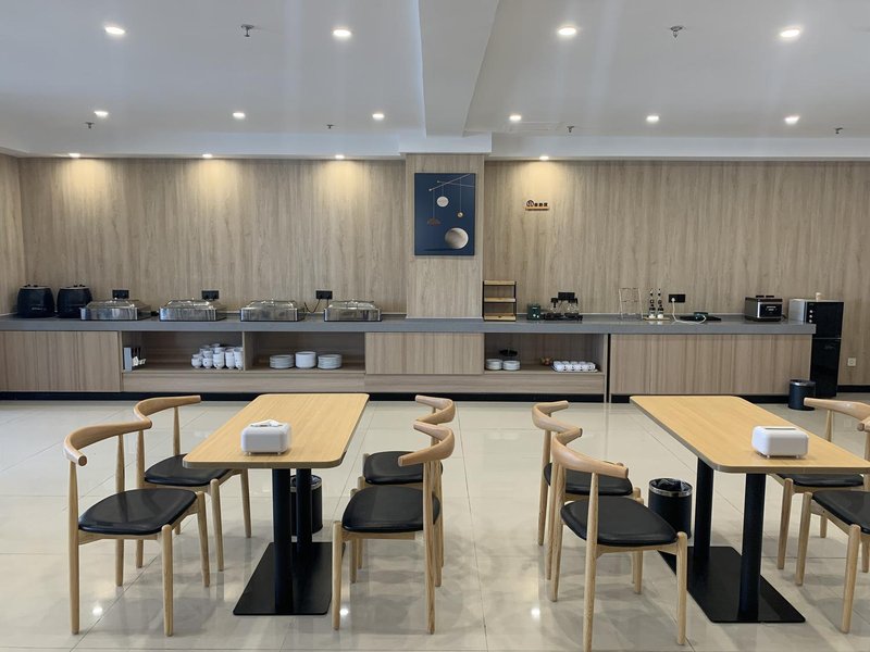 GreenTreesInn Hotel Restaurant