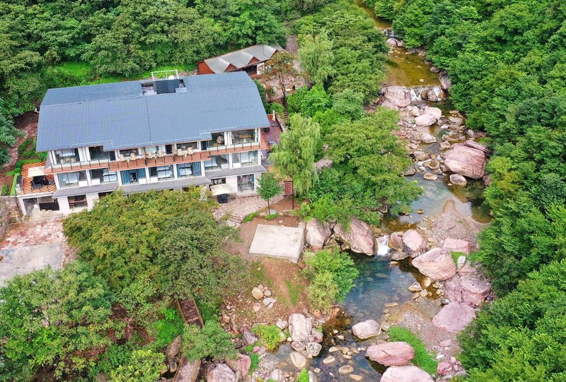 Huiranju Shanshui Holiday Homestay (Baligou Shop)Over view