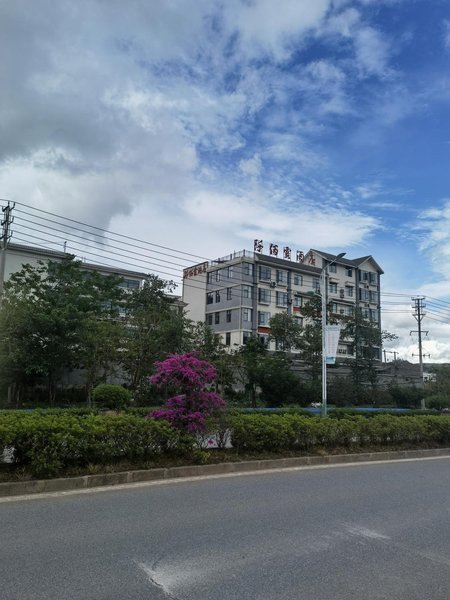 Pu'erlu Hotel Over view