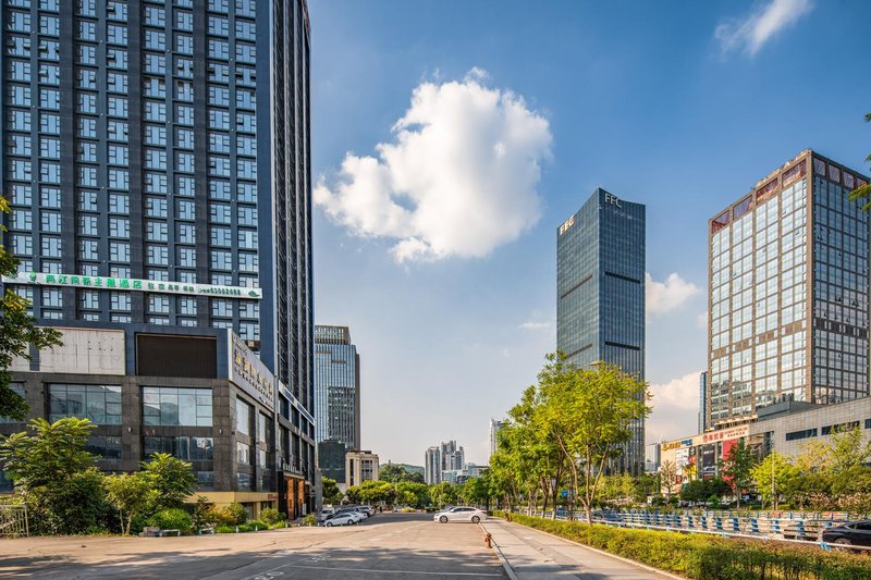 Liangjiang Wencha Theme Hotel Over view