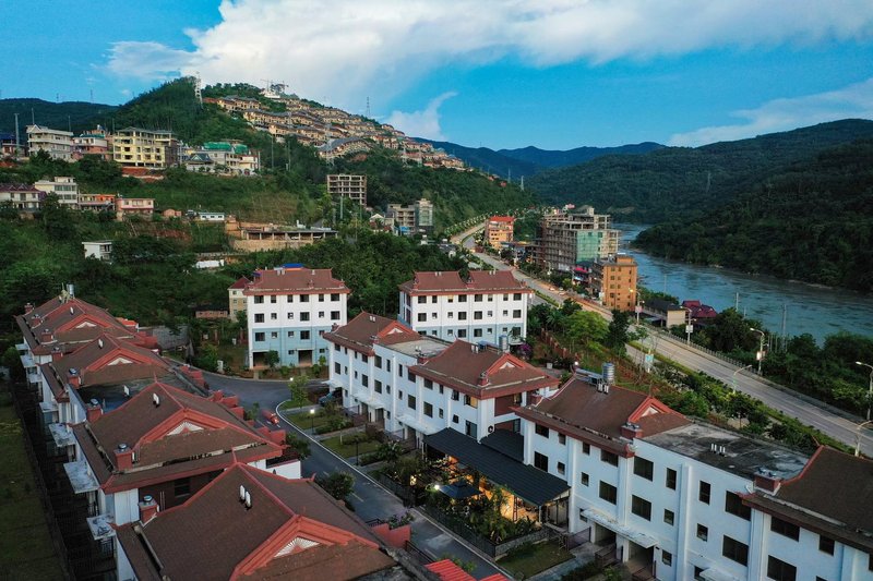 Linlan Xiaozhu Homestay (Xishuangbanna Gaozhuang Xishuangjing Shop) Over view