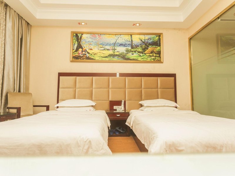 Shell Hotel (Luotian Wanmizhai Avenue)Guest Room