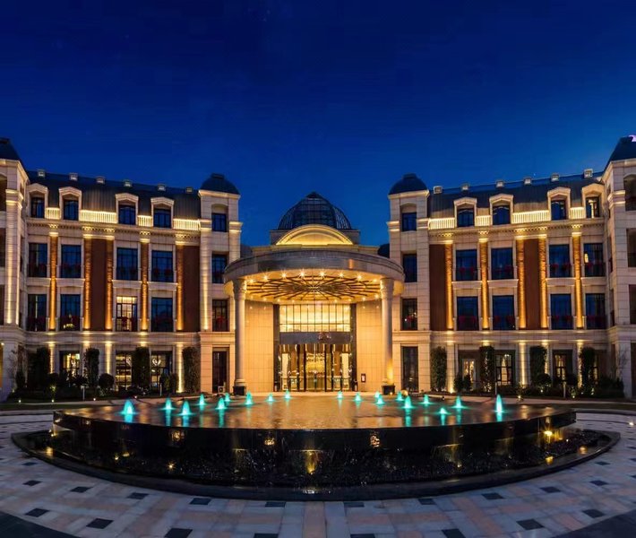 Grand Mercure Zhengzhou WestOver view