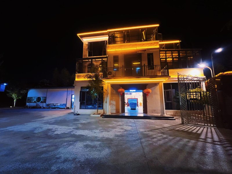 Renanju Ceramic Home stayOver view