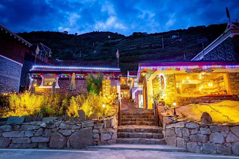 Xiaojin Are Jinci HomestayOver view