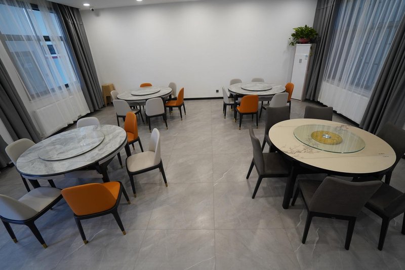 Yuantian Poshe Hotel (Huashan North Railway Station)Restaurant
