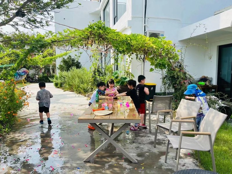 Zhijiaxiang B&B Over view