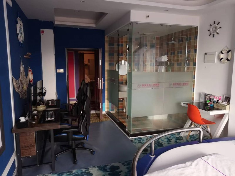 ZhenAi Lovers＇ theme hotel Guest Room