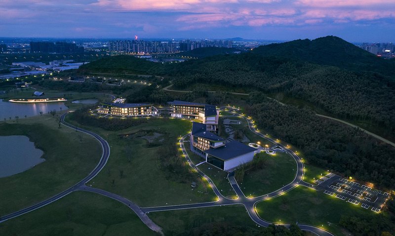 LI YANG GRAND NEW CENTURY HOTEL Over view