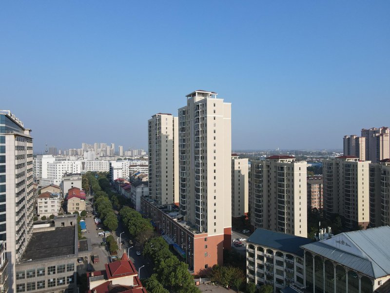 Echarm Hotel (Jiayu Hubin Road) Over view