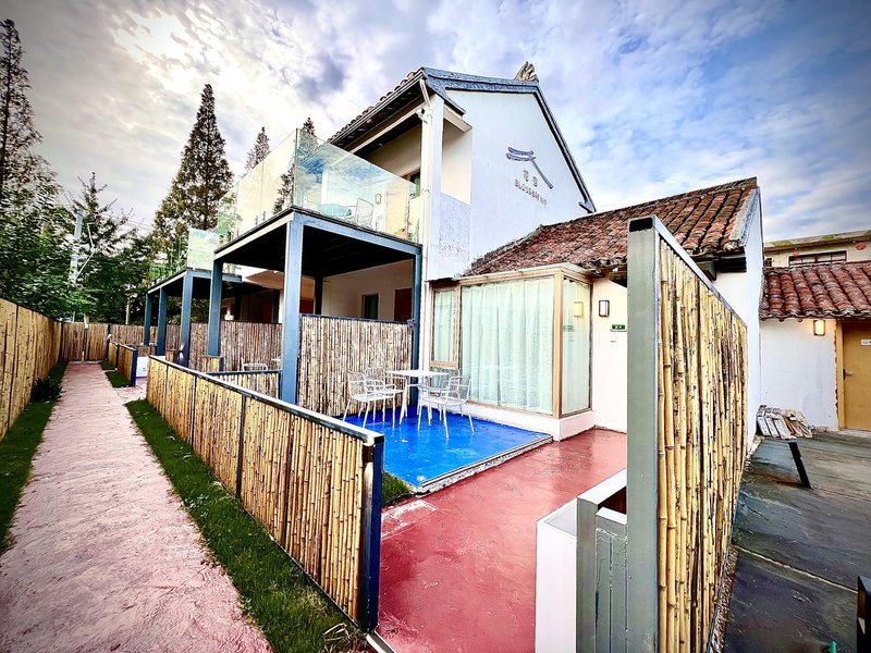 Blossom inn (NO.2 Chongming Shanghai) Over view